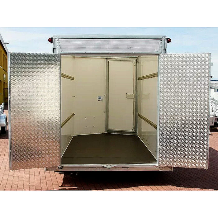 Ifor Williams BV126G remolque cerrado 3,5t con portón combinado - Imagen 4