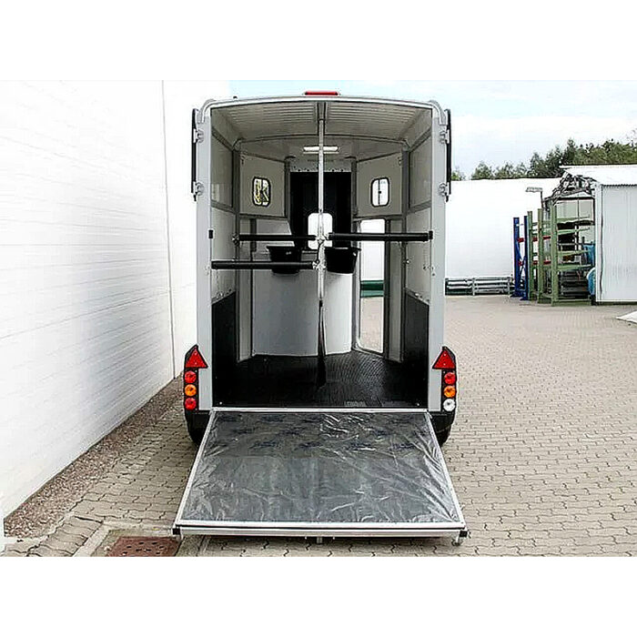 Ifor Williams HB506 remolque para caballos, negro - Imagen 4