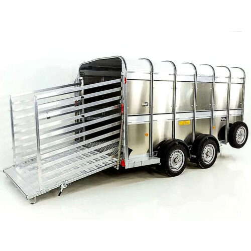 Ifor Williams TA510 remolque para ganado 3,5t