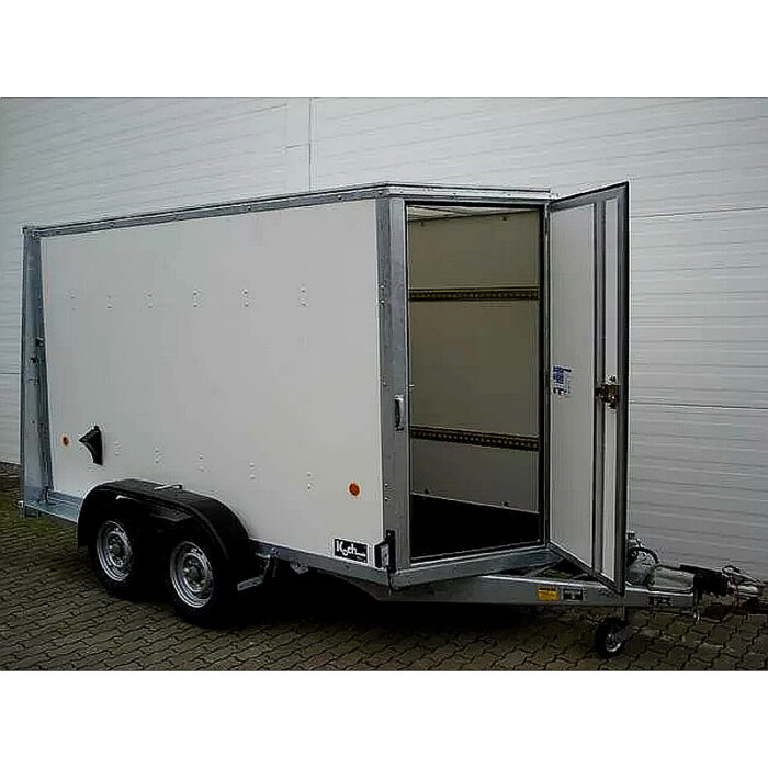 Ifor Williams BV remolque cerrado 2,7t – Robusto y versátil - Imagen 5
