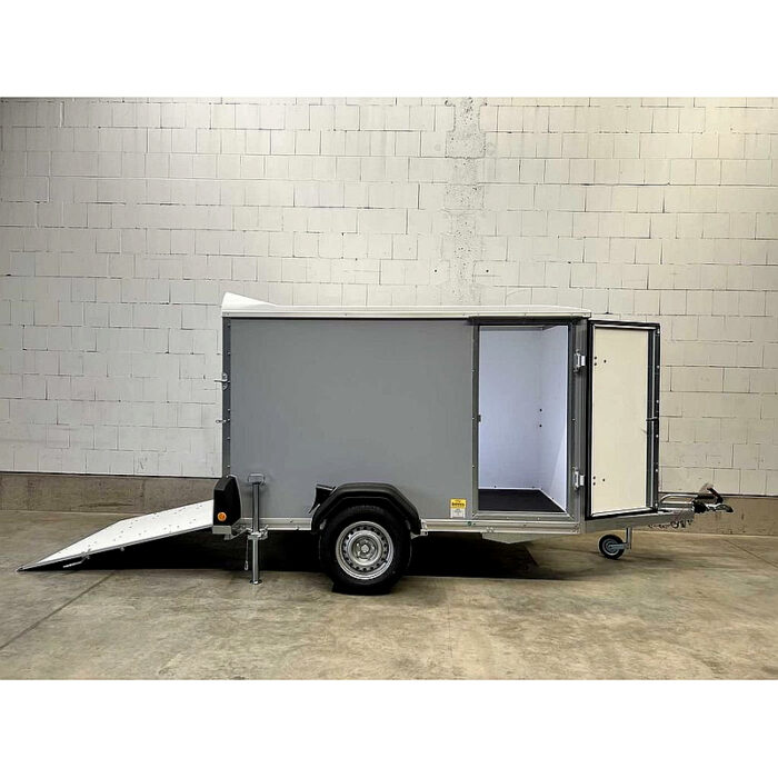 Böckmann KT 2513/135 Remolque Cerrado 1350 kg PTAC - Imagen 2