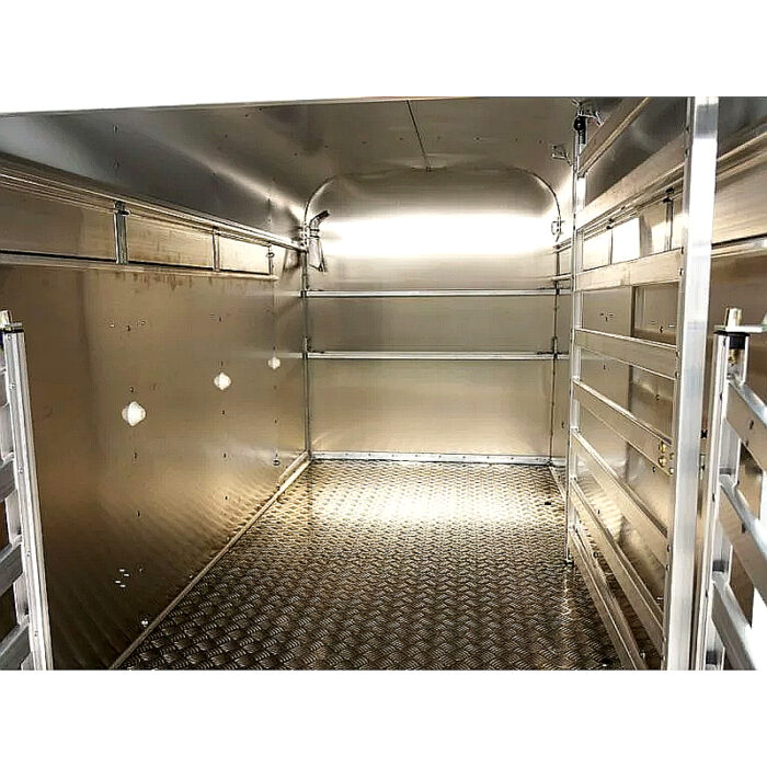 Ifor Williams P8G 124x244x153 cm 1,4t remolque para ganado - Imagen 7