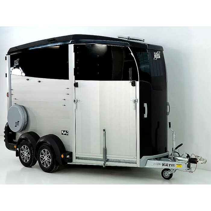 Ifor Williams HBX 511 remolque para caballos con salida frontal - Imagen 2
