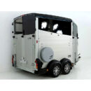 Ifor Williams HBX 511 remolque para caballos con salida frontal