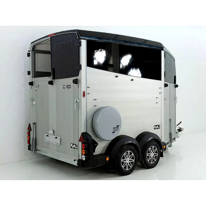 Ifor Williams HBX 511 remolque para caballos con salida frontal - Imagen 3